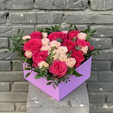 Цветочная композиция из Розы в коробке в Никитовке