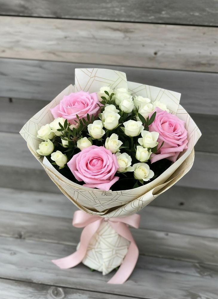 Букет цветов из: Розы в Никитовке