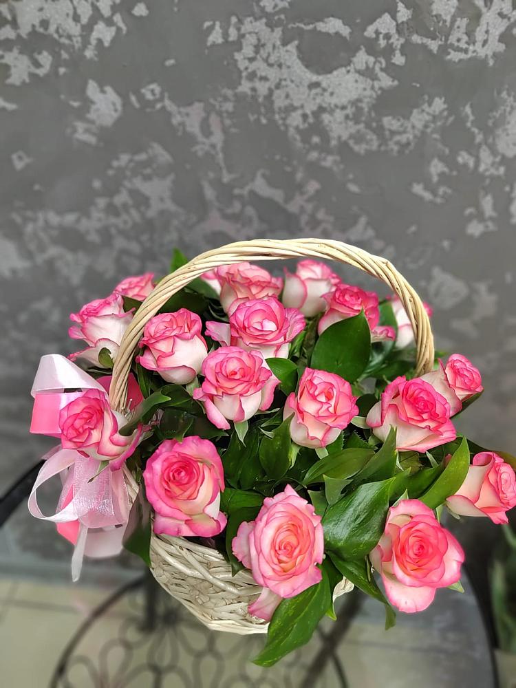 Цветочная композиция из Розы в корзине в Никитовке