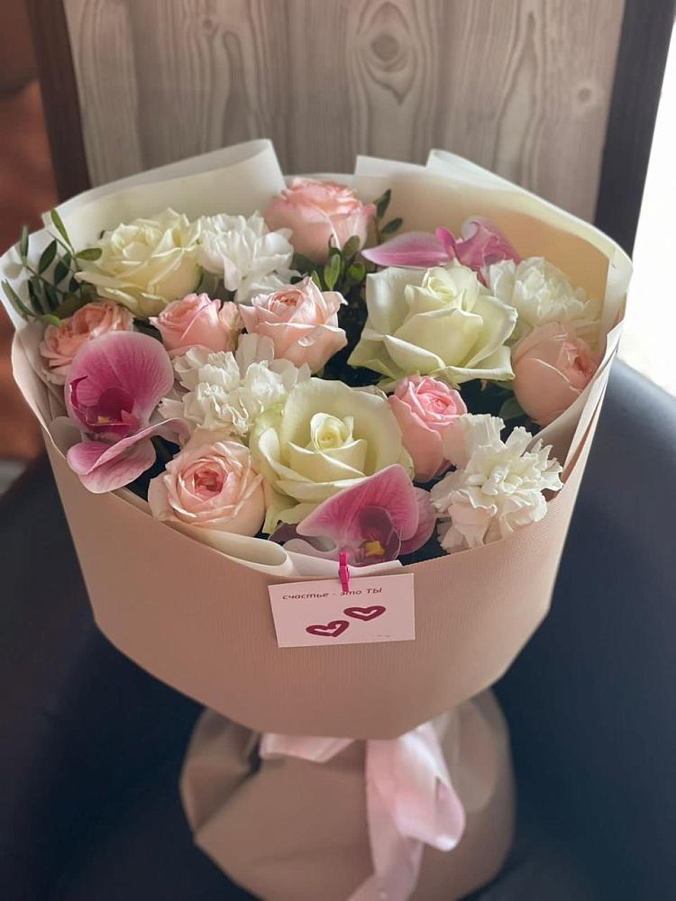 Букет цветов из: Орхидеи, Розы и Гвоздики в Никитовке