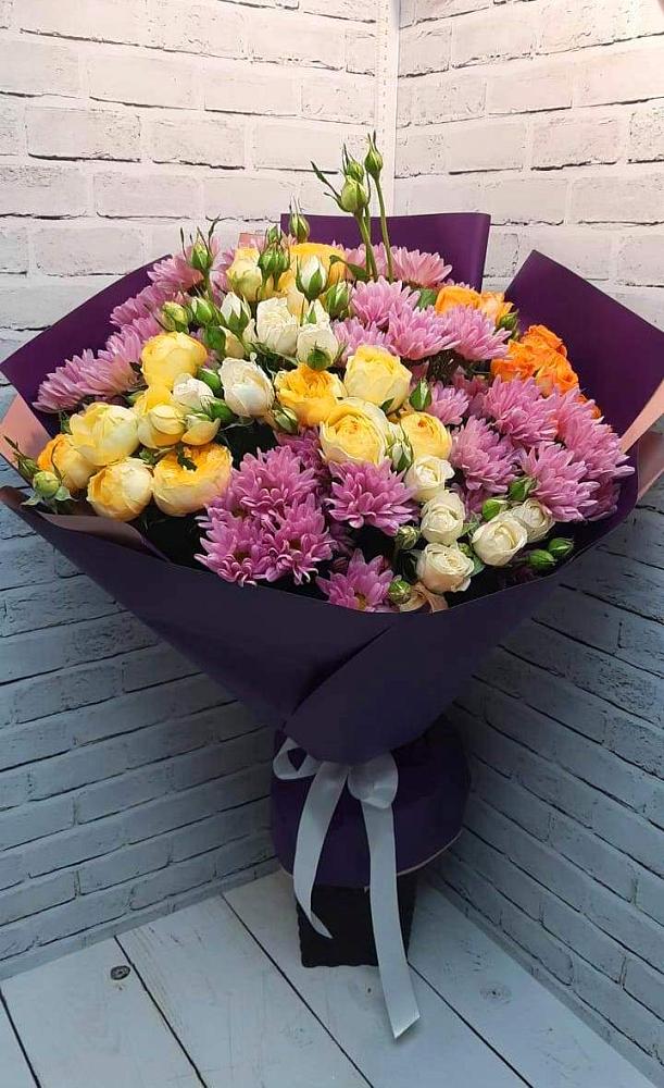 Букет цветов из: Хризантемы и Розы в Никитовке