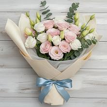 Букет цветов из:  Лизиантусы #REPLACE_PRED# Никитовке