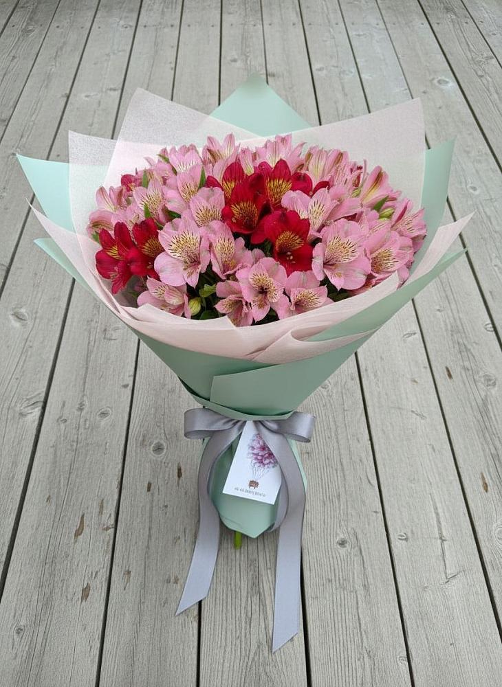 Букет цветов из: Альстромерии в Никитовке