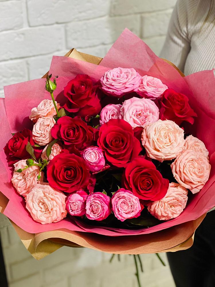 Букет цветов из: Розы в Никитовке