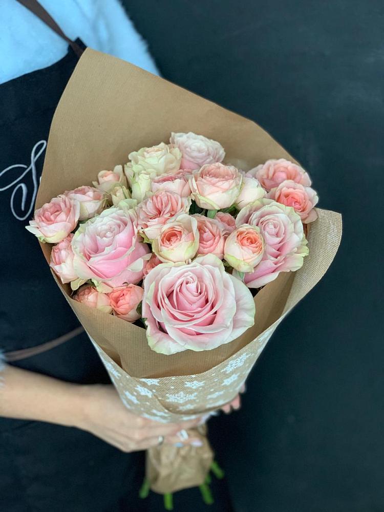 Букет цветов из: Хризантемы и Розы в Никитовке