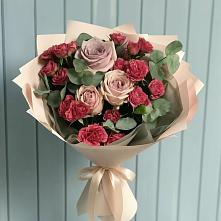 Букет цветов из:  Гвоздики и Розы в Никитовке