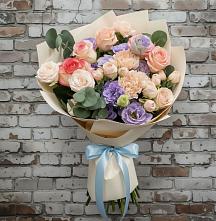Букет цветов из:  Розы, Лизиантусы и Гвоздики #REPLACE_PRED# Никитовке